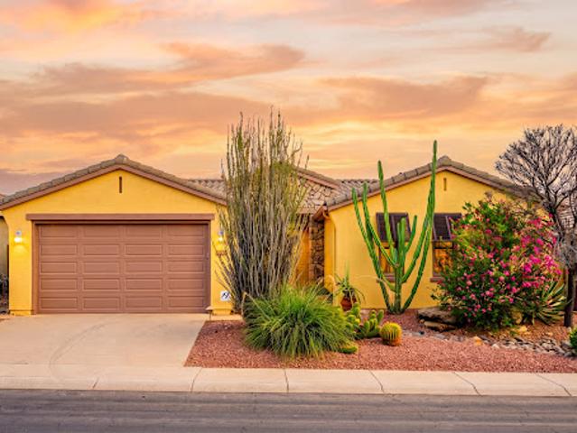 House for sale in New River, Arizona