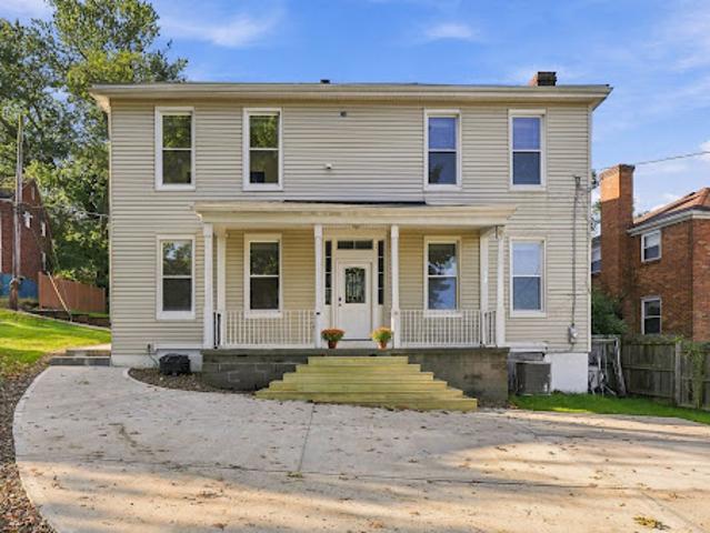 House for sale in Pittsburgh, Allegheny County