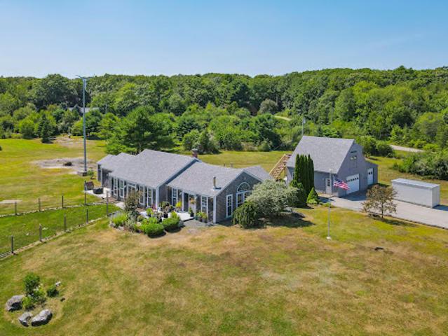 House for sale in Cushing, Maine