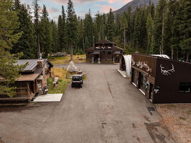 House for sale in Cooke City, Montana