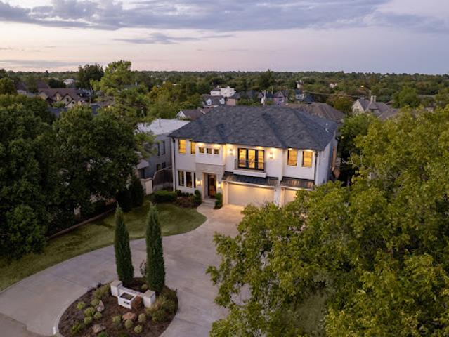 House for sale in Nichols Hills, Oklahoma County