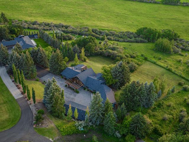 House for sale in Northwest, Alberta