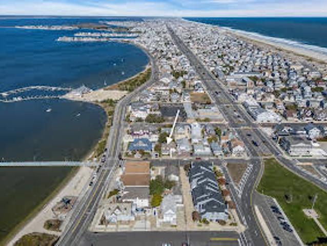 House for sale in Seaside Park
