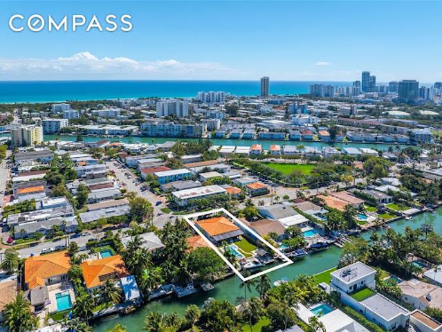 House for sale in Miami Beach, Miami-Dade County