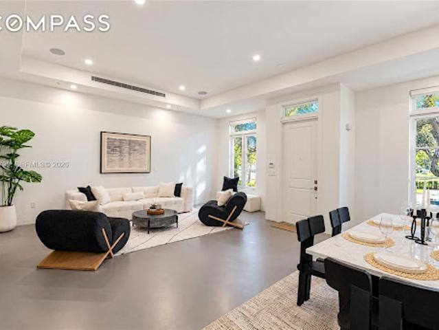 House for sale in Coral Gables, Miami-Dade County