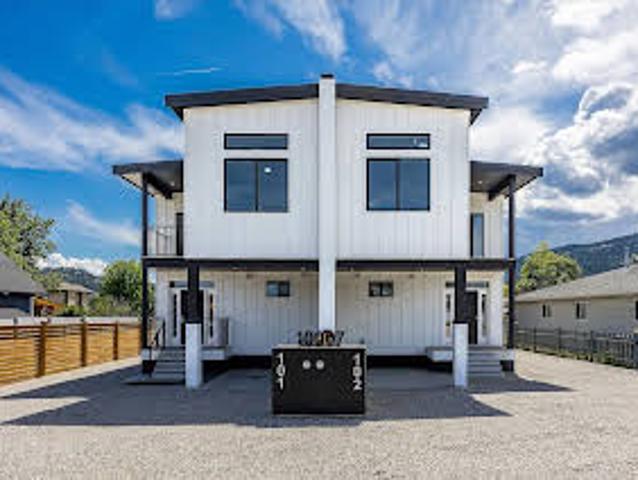 House for sale in Summerland