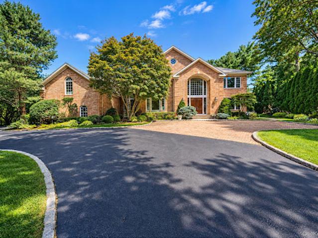 House for sale in Huntington, New York