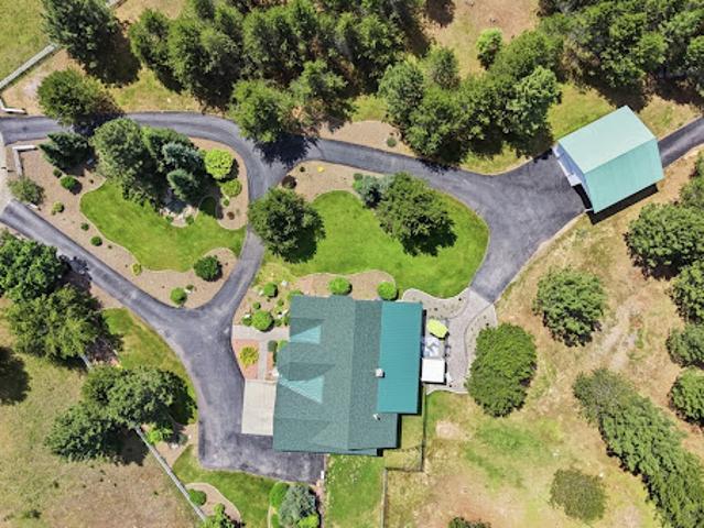 House for sale in Sagle, Bonner County