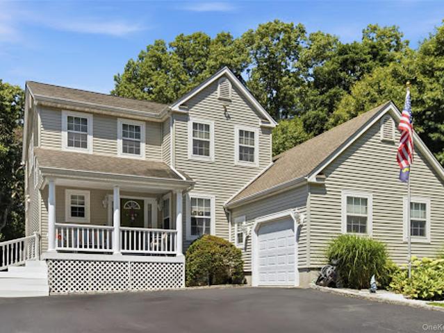 House for sale in Smithtown, New York