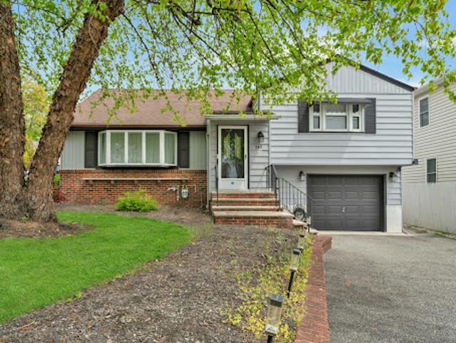 House for sale in Passaic, New Jersey
