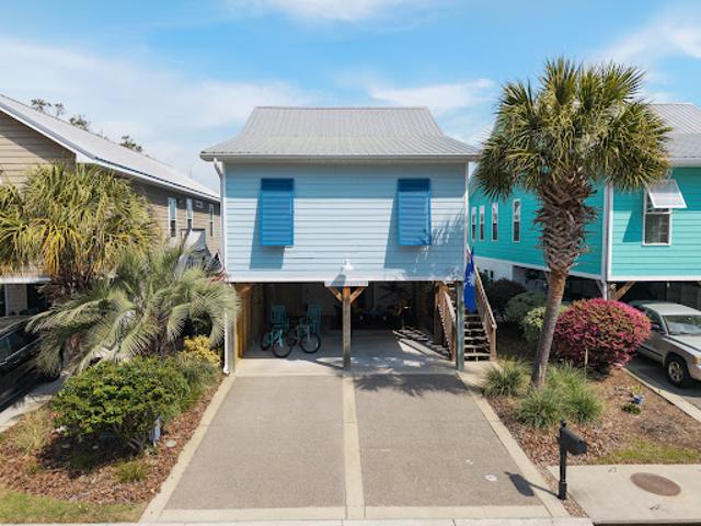 House for sale in Pawleys Island, South Carolina