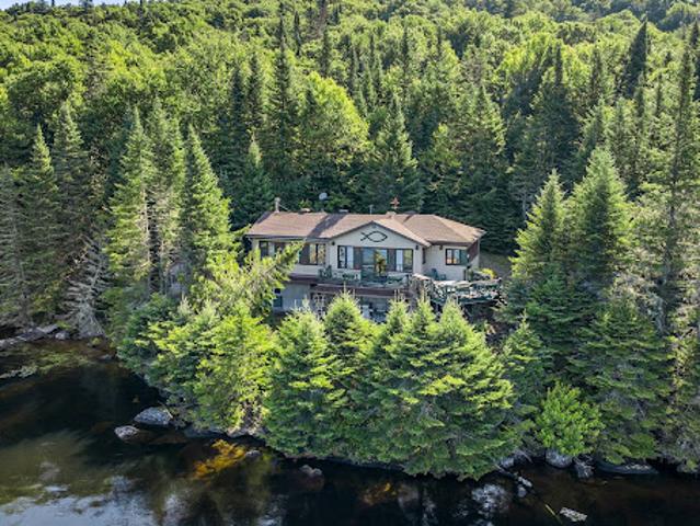 House for sale in Stoneham-et-tewkesbury, Quebec