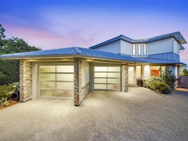 House for sale in Victoria, British Columbia