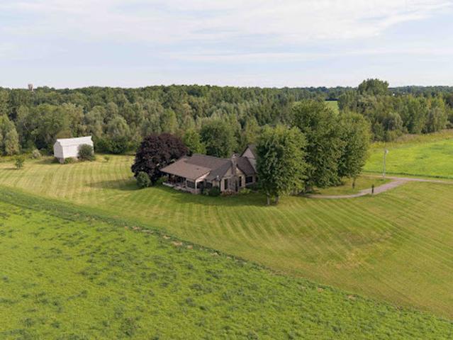 House for sale in Ancaster, Ontario