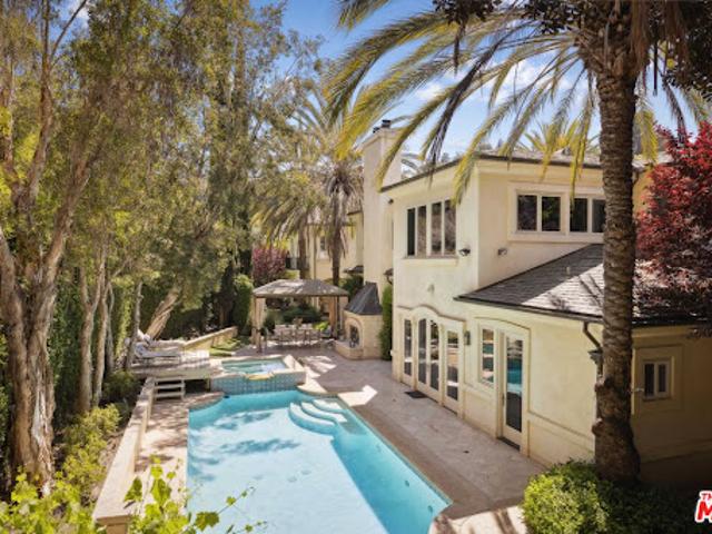 House for sale in Canoga Park, California