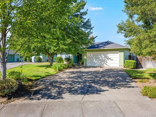 House for sale in Oregonia
