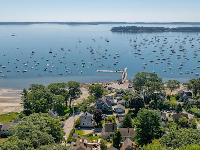 House for sale in Falmouth, Maine