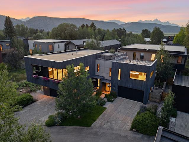House for sale in Wyoming