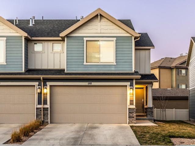 House for sale in Saratoga Springs, Utah