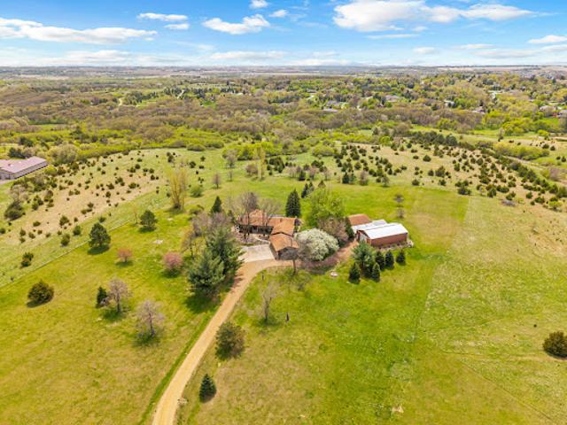 House for sale in Brandon, South Dakota