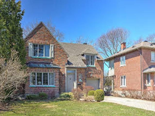 House for sale in Mount Royal
