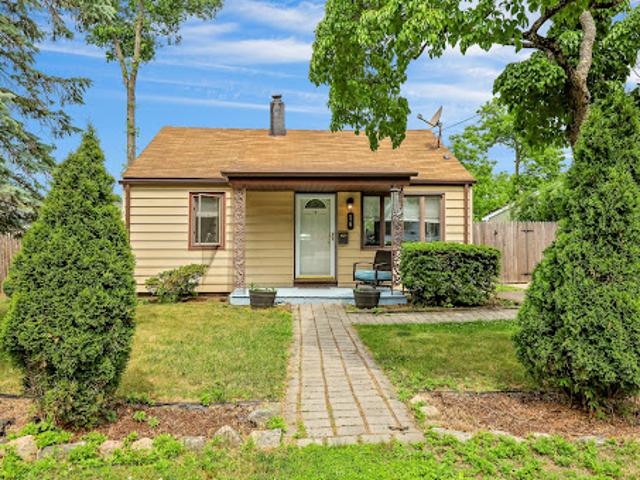 House for sale in Passaic, New Jersey
