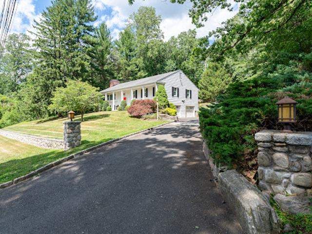 House for sale in Cos Cob, Connecticut