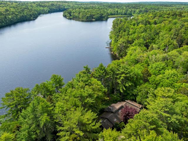 House for sale in Bristol, Maine