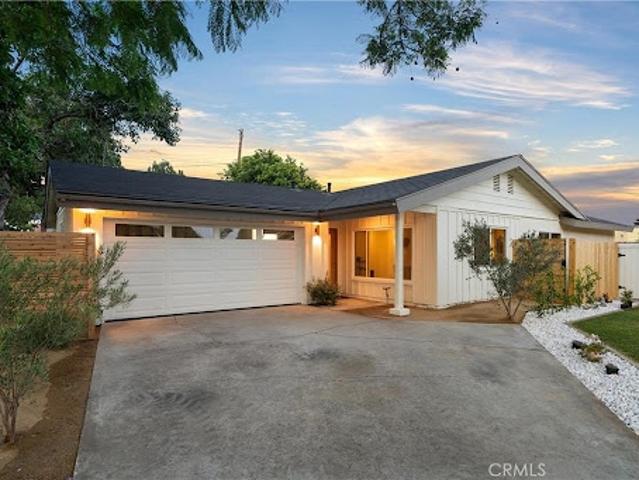 House for sale in Santa Ana, California