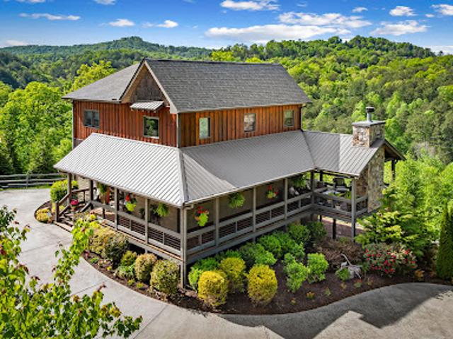 House for sale in Blue Ridge, Georgia
