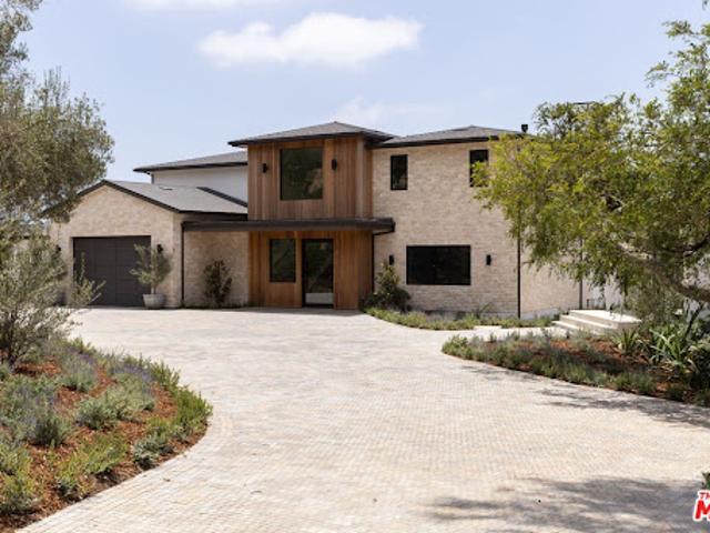 House for sale in Malibu, California