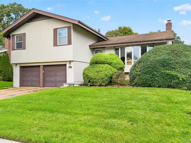 House for sale in Jericho, Nassau County