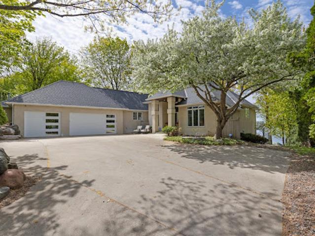 House for sale in Hennepin, Minnesota