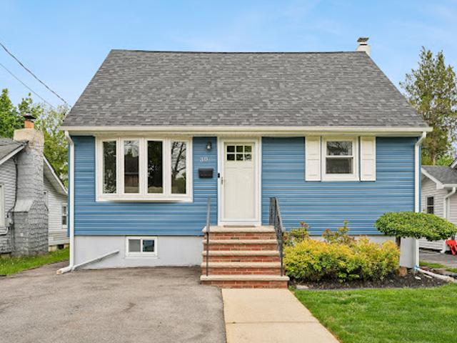 House for sale in Parsippany, New Jersey