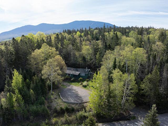 House for sale in Maine