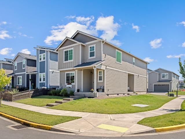 House for sale in Oregonia