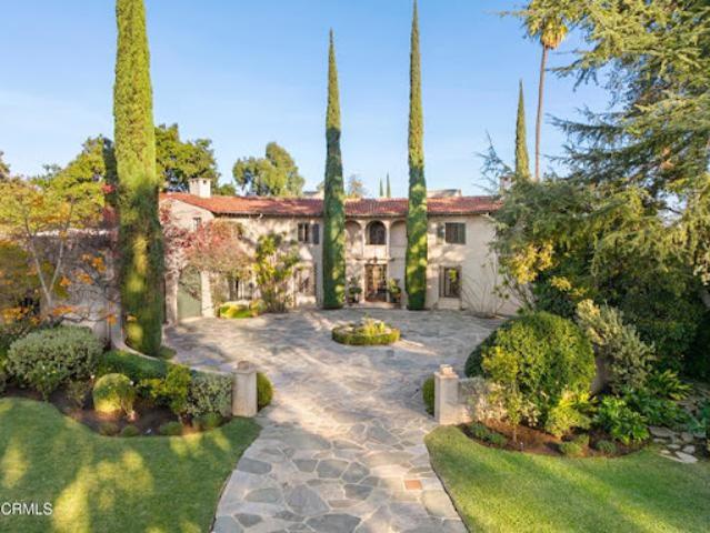 House for sale in Pasadena, Los Angeles County