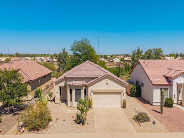 House for sale in Surprise, Arizona