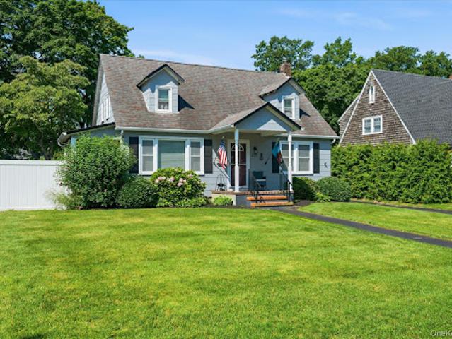 House for sale in New York