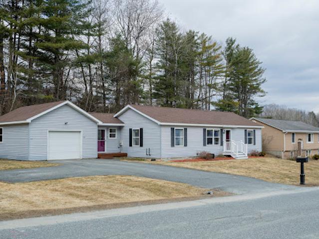 House for sale in Plantsville, Vermont