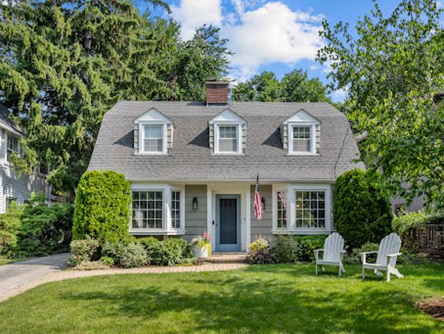 House for sale in Winnetka, Illinois