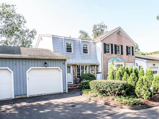 House for sale in Stratford, Connecticut