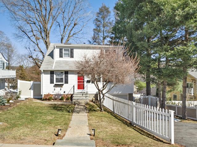 House for sale in Irvington, New Jersey