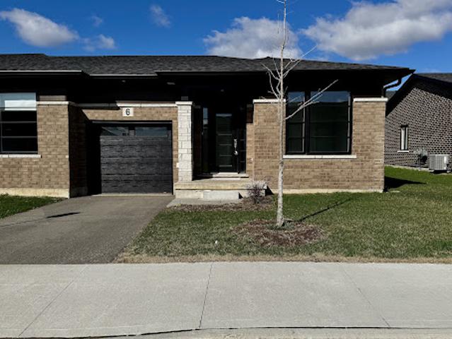 House for sale in Brantford, Ontario