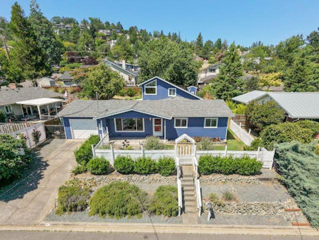 House for sale in Oregonia