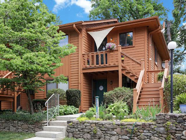 House for sale in Hendersonville, North Carolina