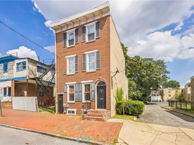 House for sale in Wilmington