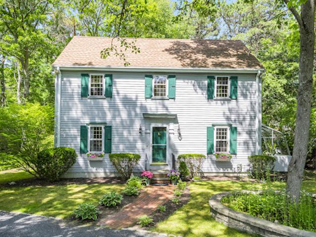 House for sale in Marstons Mills