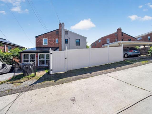 House for sale in Washington, Washington DC