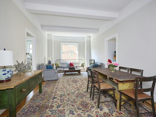 House for sale in New York, Arverne